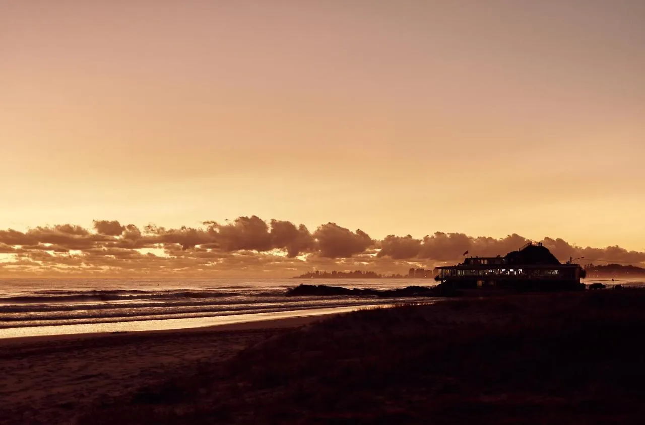 Houston Beachfront Apartments Gold Coast
